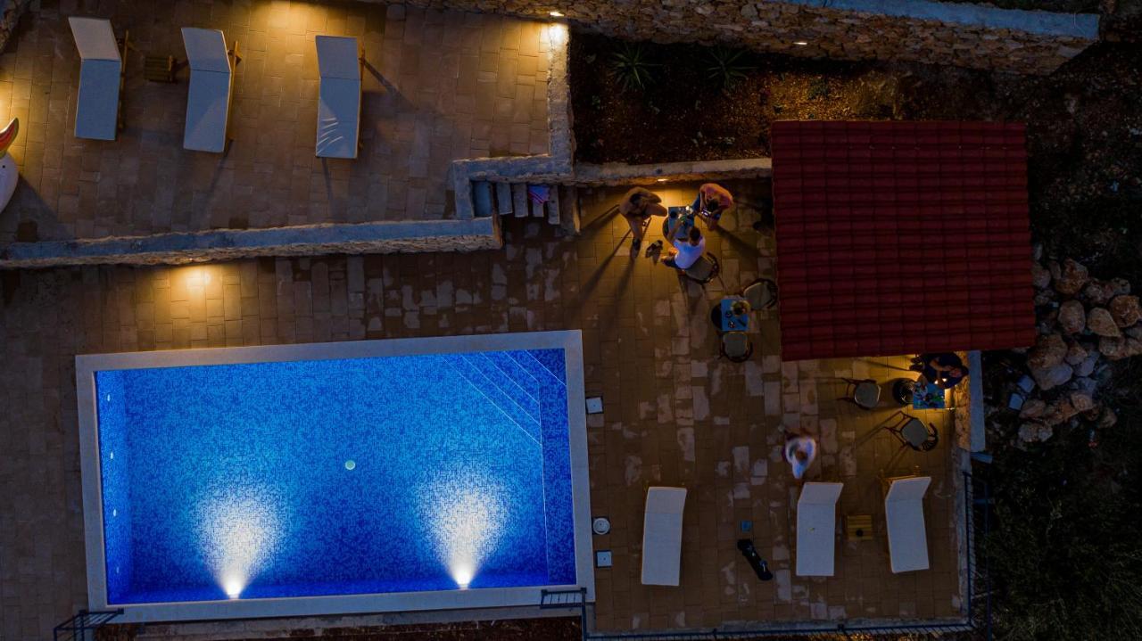 Exclusive Villa Almissa With Swimming Pool And Sea View Lokva Rogoznica Kültér fotó