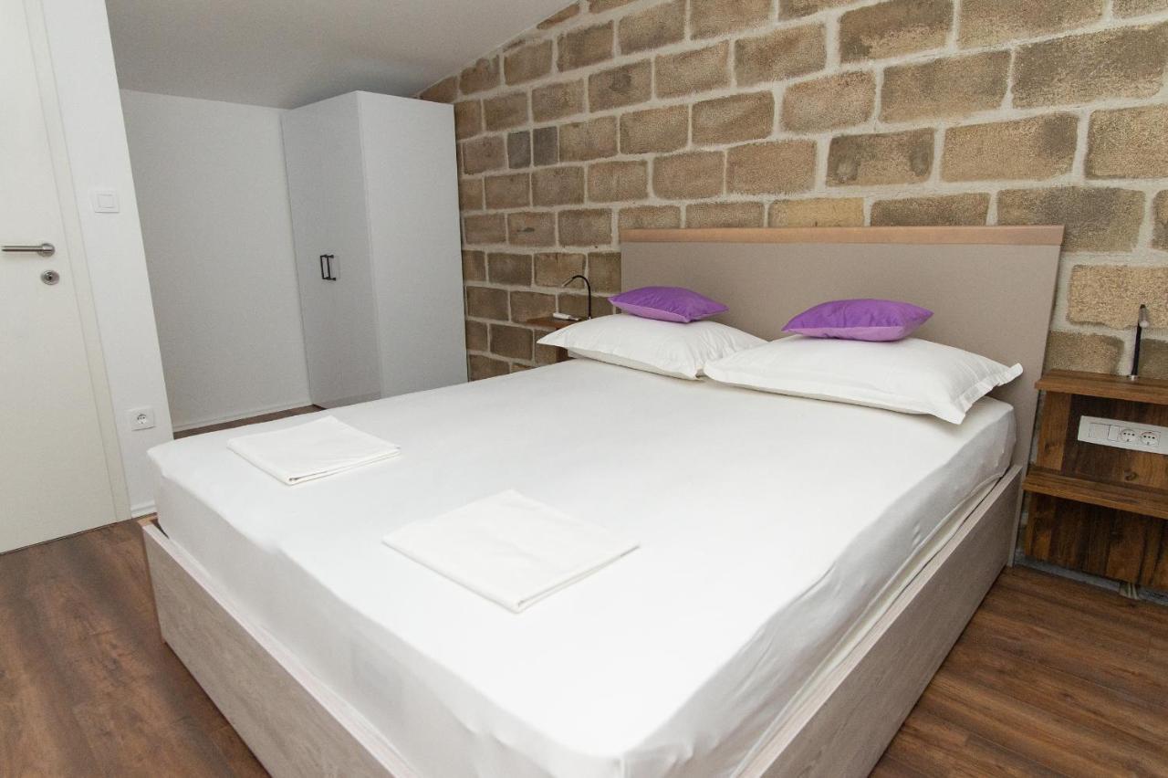 Exclusive Villa Almissa With Swimming Pool And Sea View Lokva Rogoznica Kültér fotó