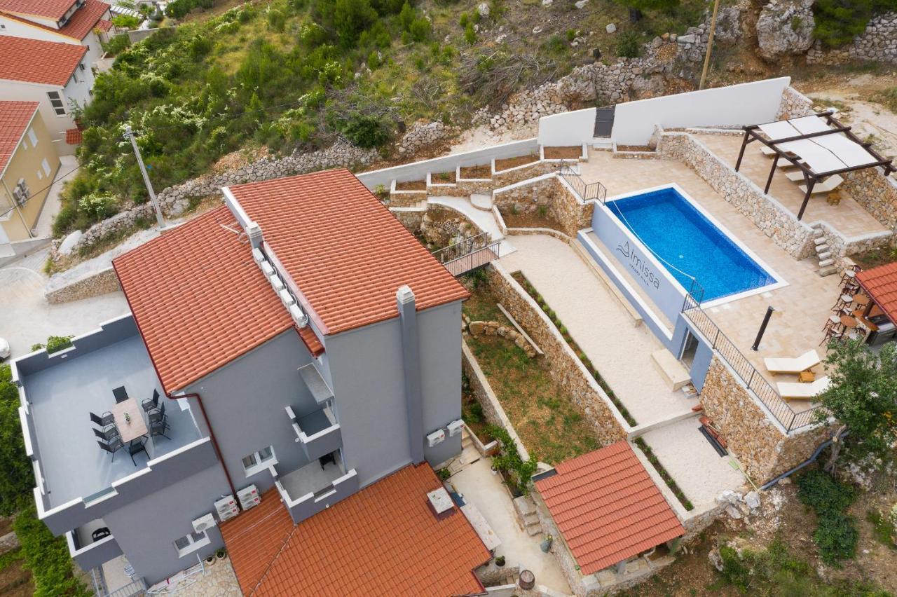 Exclusive Villa Almissa With Swimming Pool And Sea View Lokva Rogoznica Kültér fotó